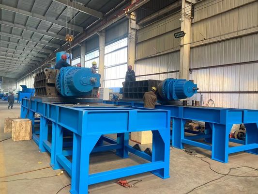 複合金材料のリサイクルのための多機能の110kWのパワープラスチッククラッシャーマシン