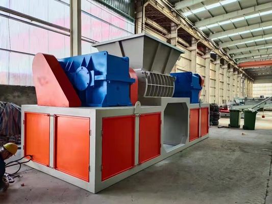 プラスチック廃棄物リサイクル 多機能合金加工のための単軸粉砕機