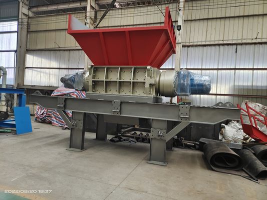 90kW 重力タイヤ切断機 印刷所用 自動車用タイヤリサイクル