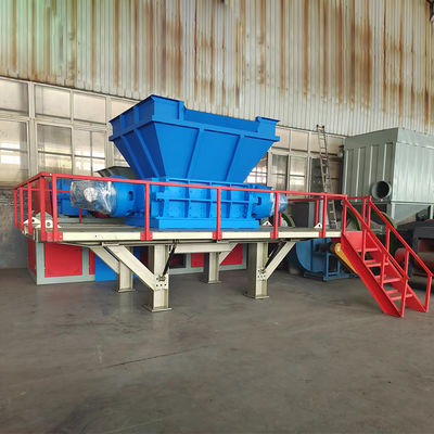 3000kg/h 廃棄物 木製パレット マットレス シャレダー プラスチック家具を効率的にリサイクルする