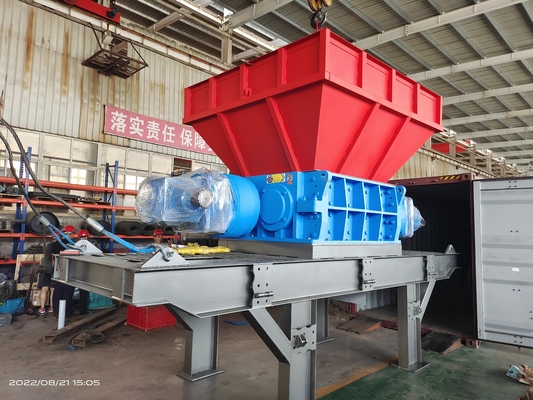 110kW パワー ココナッツシェル残留粉砕機 大小の鉄プラスチック粉砕