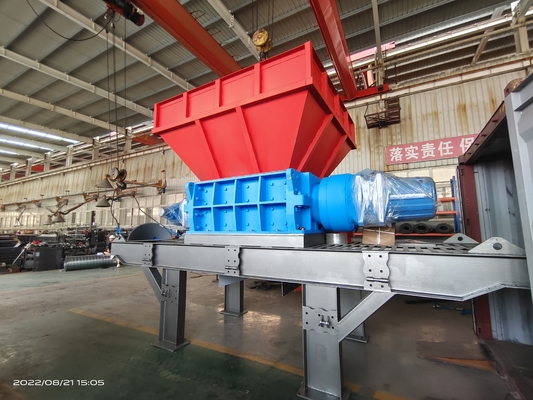110kW パワー ココナッツシェル残留粉砕機 大小の鉄プラスチック粉砕