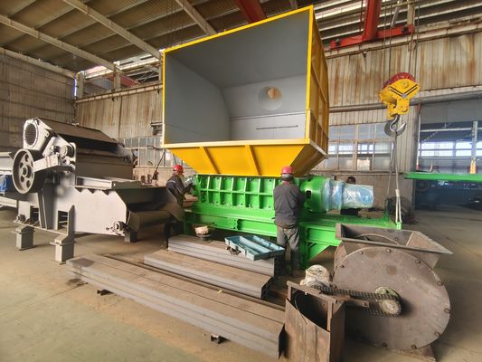 110kW スクラップアイアン・シュレッダー スクラップ家具と家電 体重KG 8000